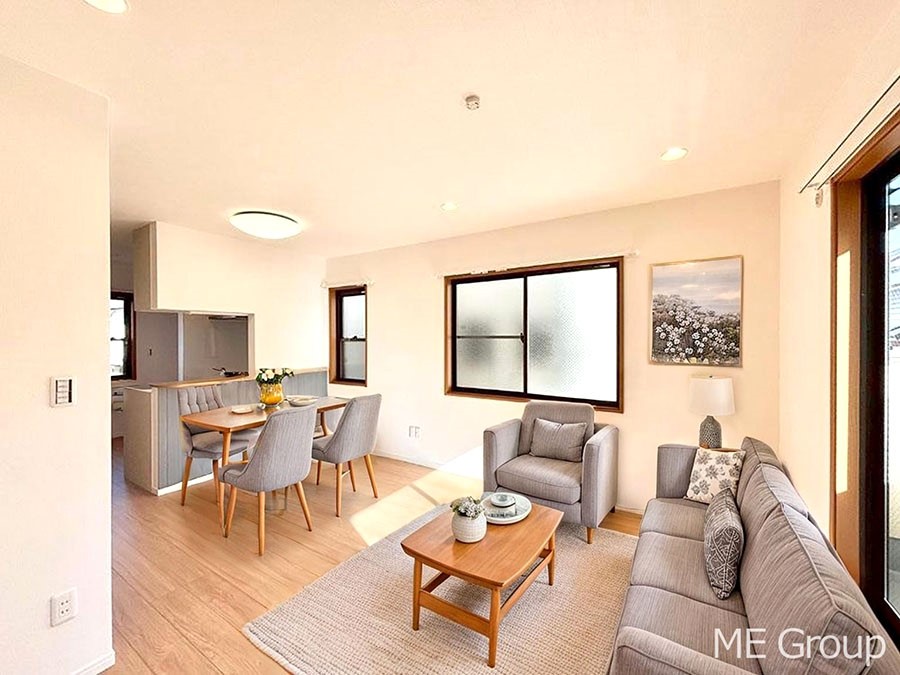 ���r���O ���Ƒ��̓��₩�Șb�����ŕ�܂�閾�邢���r���O  ���Ƌ��CG�ł�