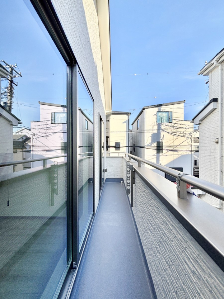 �o���R�j�[ ������̃o���R�j�[�I���Ƒ��̐��󕨂͂������A���z�c�������Ղ花���܂��I