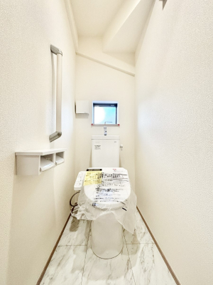 �g�C�� �E�H�V�����b�g�t���g�C����1�K��2�K���ꂼ��ɔz�u����Ă��ĂƂĂ��֗��ł��B 