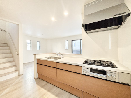 �L�b�`�� �����g���L�b�`��������A�g���₷�����������̂��₷���ɂ������܂����B 