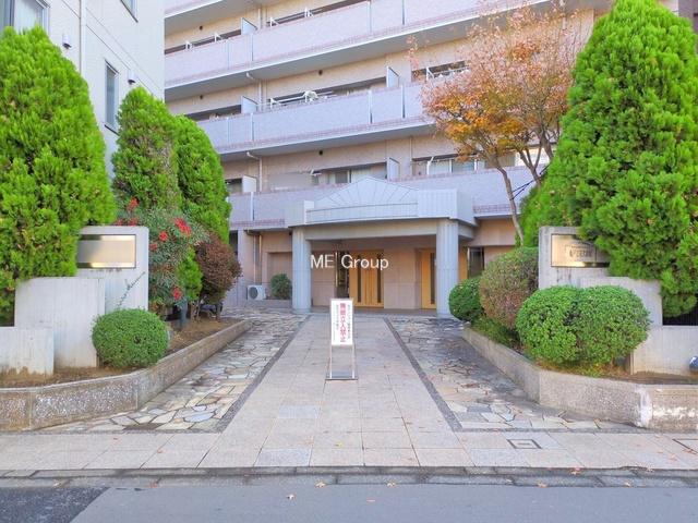 �G���g�����X -