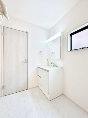 ���ʑ�E���ʏ� ���邢���ʏ��͖����̐g�x�x���y�����ł����Ⴂ�����ł��B