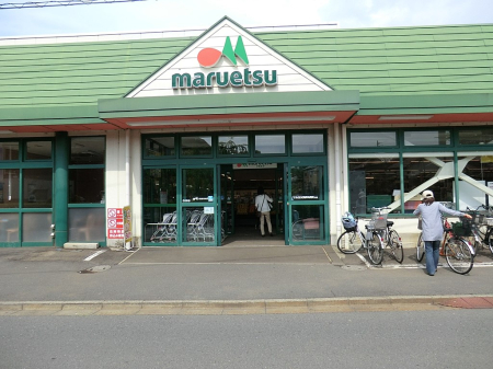 ӊ X[p[ 1300m }GcX