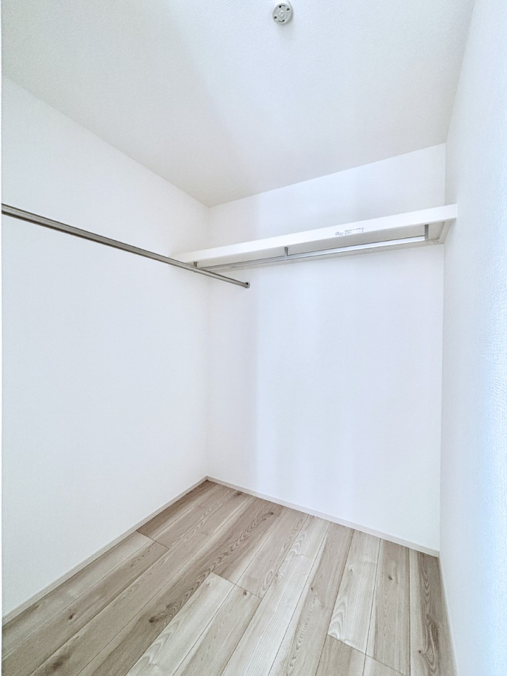 ���̑� �E�H�[�N�C���N���[�[�b�g�t���Ő�����Ԃ��L�����p�ł��܂��B