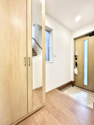 ���� ���邢���ւ͂��q�l�����o�}������̂ɂ҂�����ł��I 