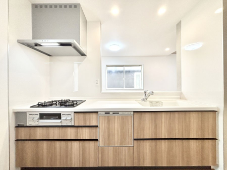 �L�b�`�� �������������I�ɁA�y�����I�V�X�e���L�b�`��  