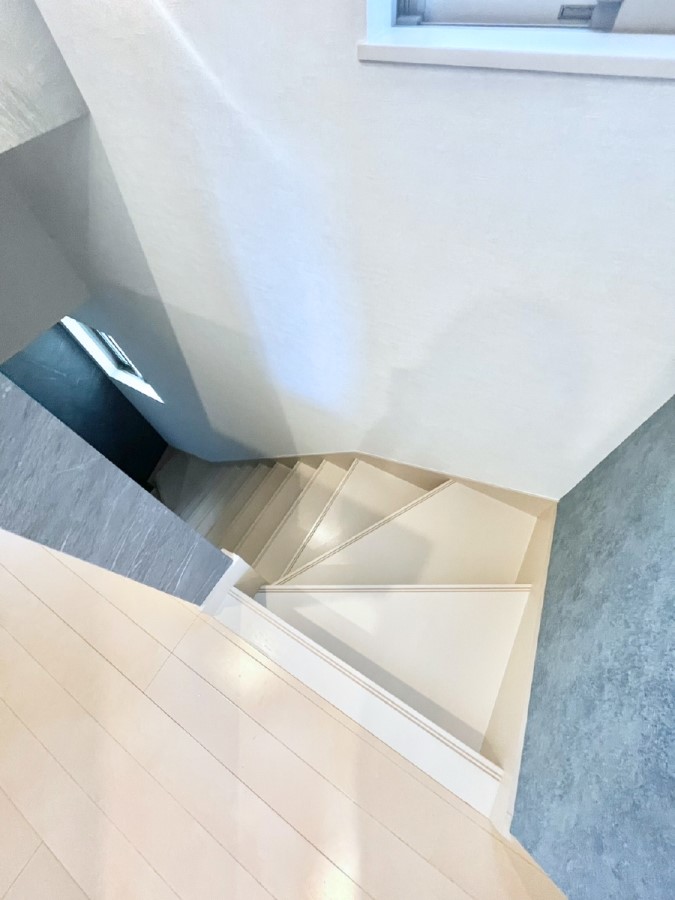 ̑ SlKiɂ͎肷ݒuĂ܂