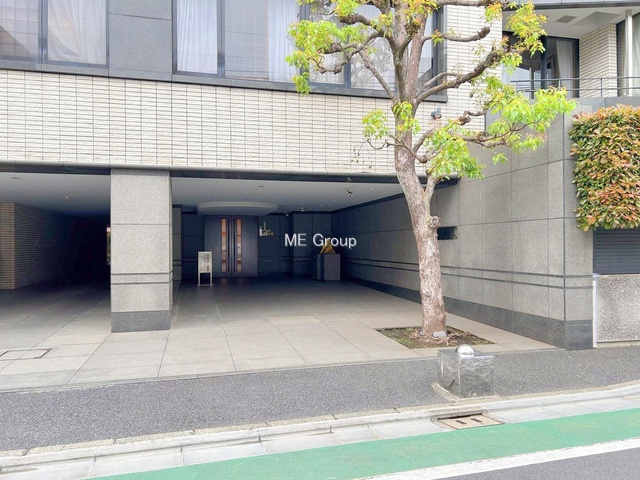 �G���g�����X -