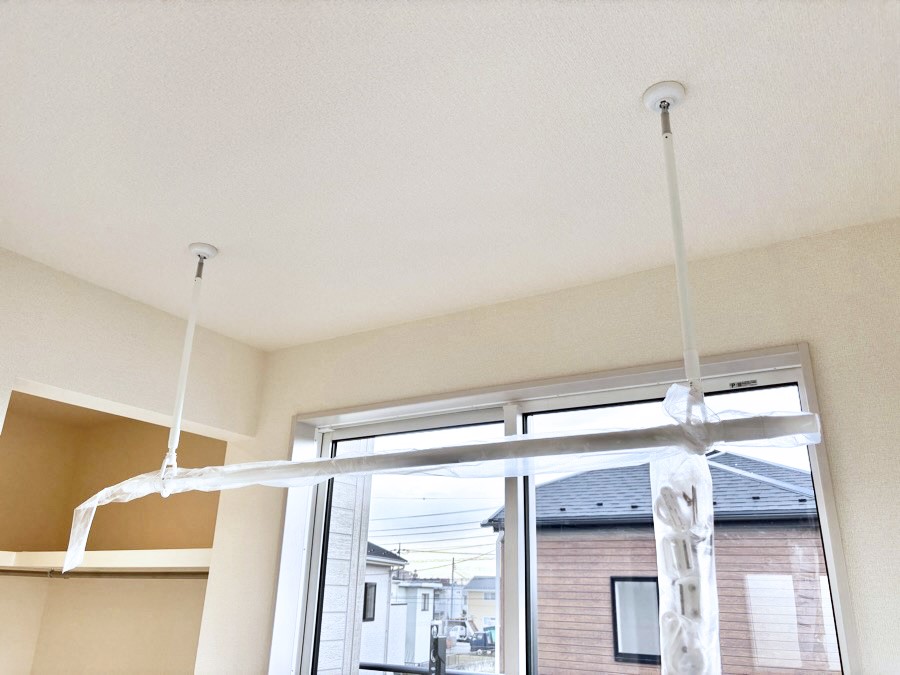 ���̑����� �����������|�[���B�~�J��ԕ��̎����ɑ劈�􂵂܂��B  