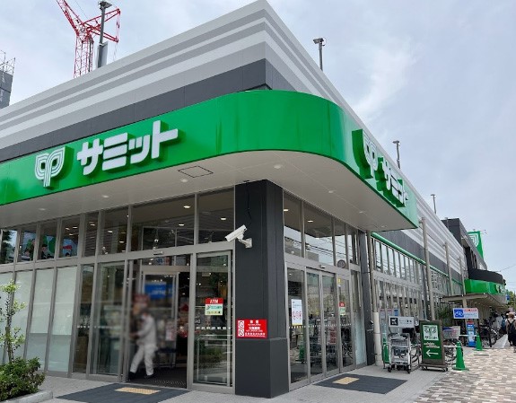 ӊ X[p[ 800m T~bgXgA cJDX