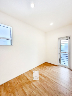 ���̑����� �L�b�`���ɂ̓p���g���[�I�H�ނ̃X�g�b�N�͂������A���p�i�̎��[�Ȃǎg�����͂��낢��I