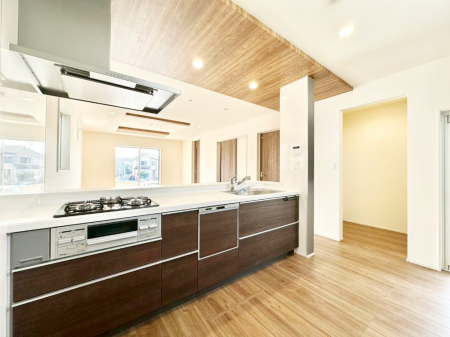 �L�b�`�� �L�X�Ƃ����g������̗ǂ��L�b�`���œ��X�̂��������y�����Ȃ肻��