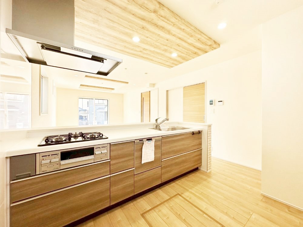 �L�b�`�� �L�X�Ƃ����g������̗ǂ��L�b�`���œ��X�̂��������y�����Ȃ肻��