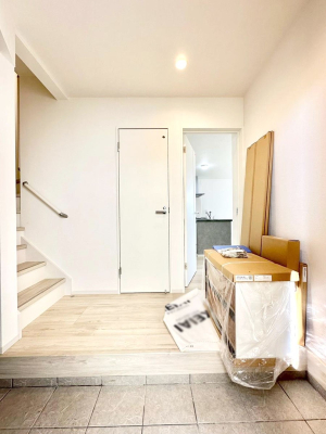 ���� �Ƒ��̋A��₨�q�l�������������}���錺��  