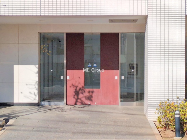 �G���g�����X -