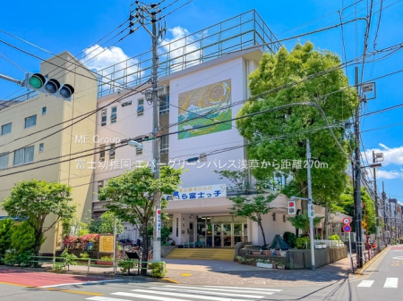 ���ӊ� �c�t���E�ۈ牀 270m �x�m�c�t��