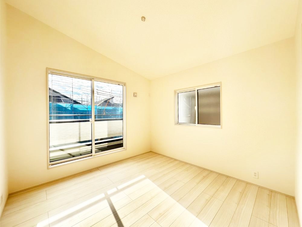 �Q�� ���邢�o���R�j�[�T�C�h�ɗm����ݒu�B�ڊo�߂̗ǂ��Q���ɁB 