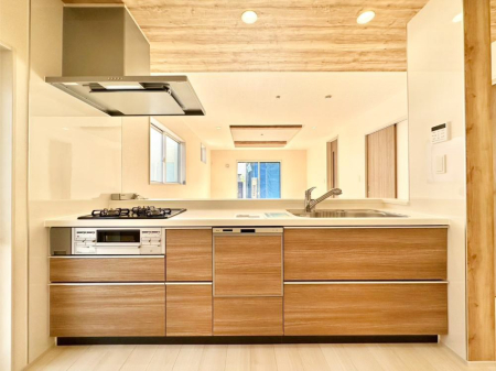 �L�b�`�� �������������I�ɁA�y�����I�V�X�e���L�b�`��  