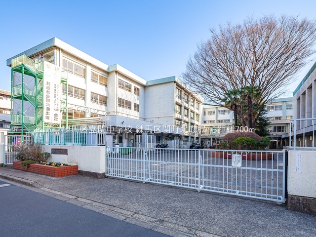 ���ӊ� ���w�Z 700m ���n�旧�֒��w�Z