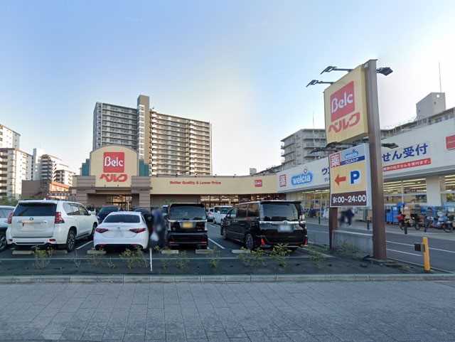 ���ӊ� �X�[�p�[ 600m �x���N�������܋{���X