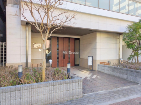 �G���g�����X -