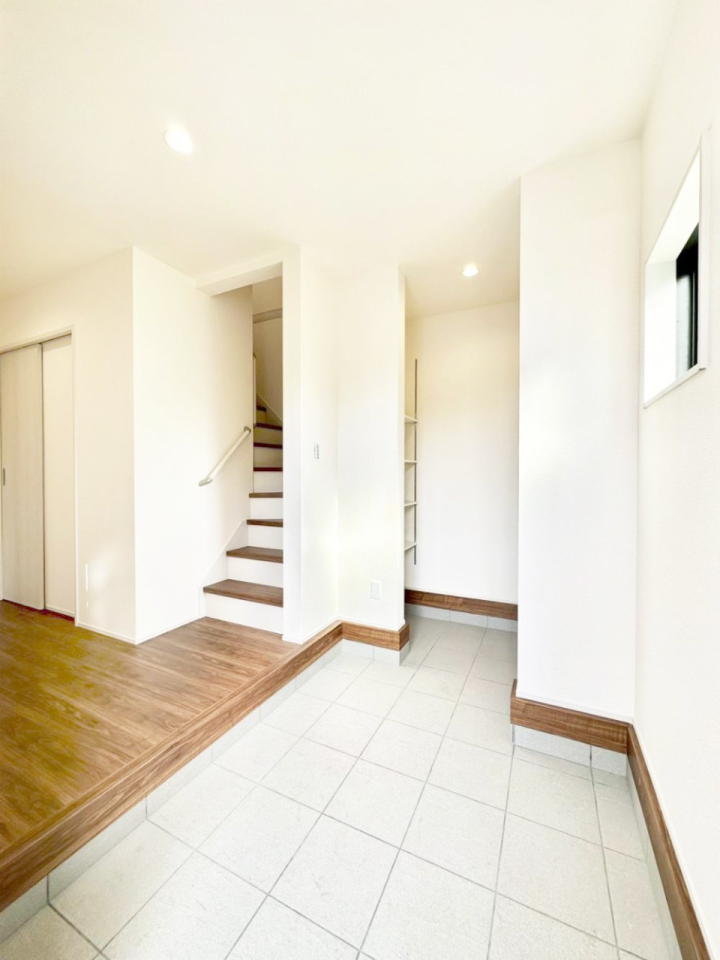 ���� �Ƒ��̋A��₨�q�l�������������}���錺��  