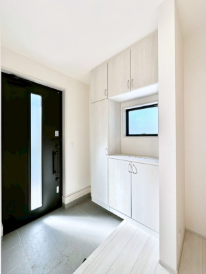 ���� ����I�𗘗p���āA���z�������������q�l�������ĂȂ��ł��܂��B