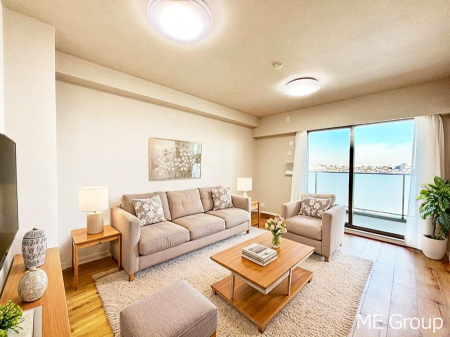 ���r���O �������������͋C�̂k�c�j�͉Ƒ��݂�Ȃ̉��K��ԁ��Ƌ��CG�ł�