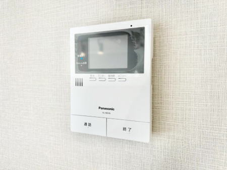 ���̑����� TV���j�^�[�t���Ŗh�Ɩʂ����S�ł��B