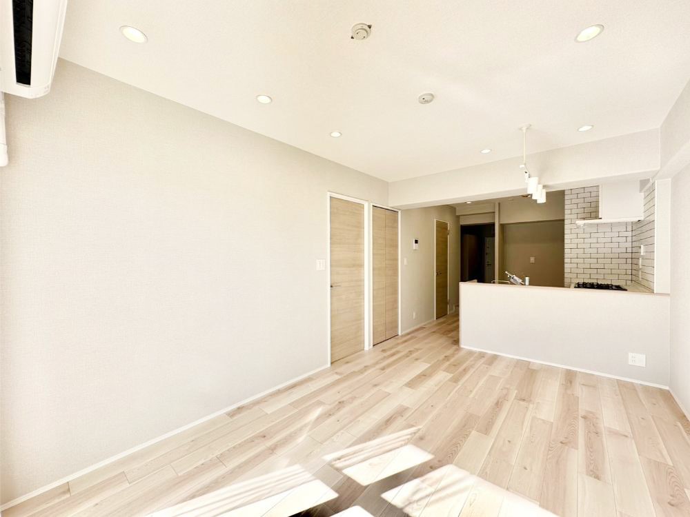 ���r���O �Ƒ��c���̎��Ԃ����������Ȃ��났�̃��r���O�_�C�j���O�B   