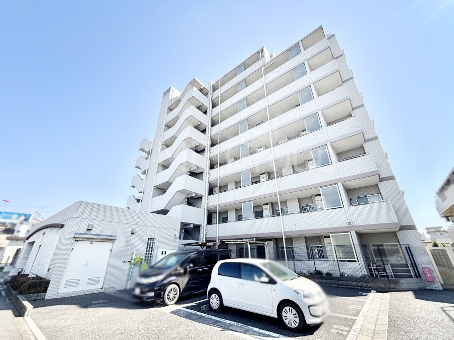 ���n�O�ώʐ^ �����ɕ֗��Ȓn�ɐL�т₩�ȉƑ��̐������i��`���Z�܂�