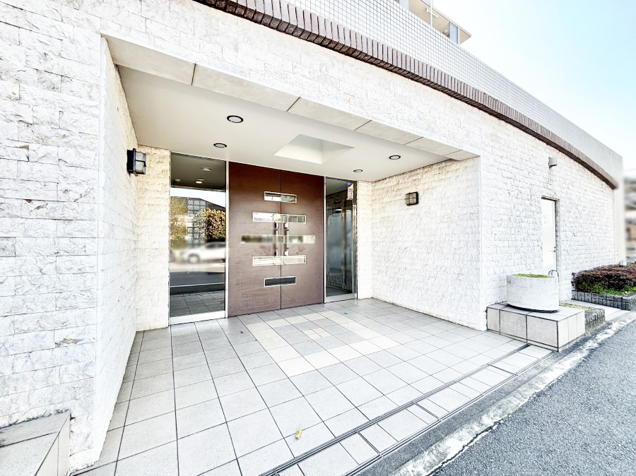 �G���g�����X �������������͋C�̃G���g�����X