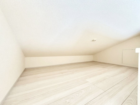 ���̑����� ���[�ق��ɂ��A�C�f�A����ŉ��K��Ԃɑ�ϐg�I  