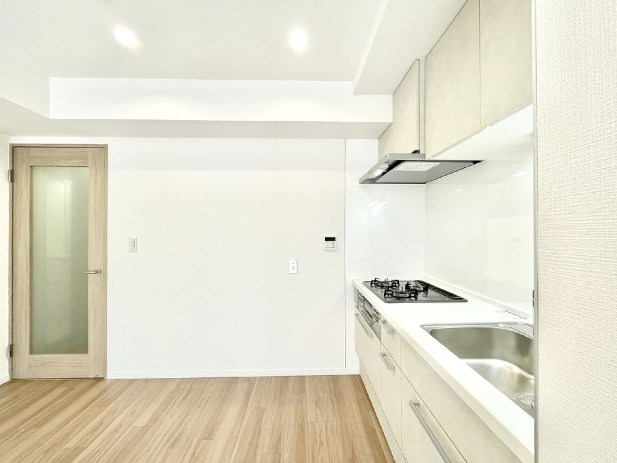 �L�b�`�� ��Ƃ肠��L�b�`���X�y�[�X�ł�������H��̌�Еt�����X���[�Y�ɁI