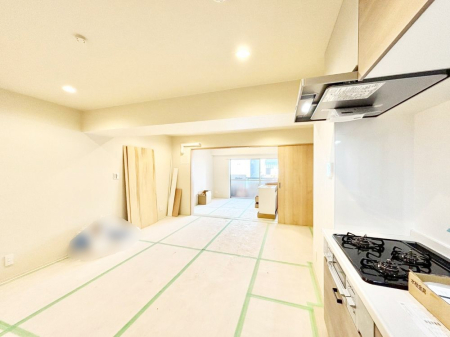 ���̑����� �Ƒ������R�ƏW�܂�e���̃X�y�[�X�ɂȂ肻��