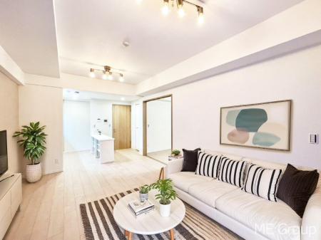 ���r���O �������������͋C�̂k�c�j�͉Ƒ��݂�Ȃ̉��K��ԁ@���Ƌ��CG�ł�