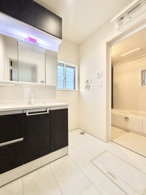 ���̑� ���������Ă���̂Ŏ��C�̑����ꏊ�ł����C���\���s���܂��B�����̐g�x�x���C�����ǂ��I