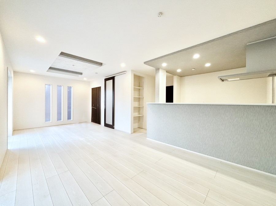 ���r���O �A�N�Z���g�N���X��p���ċ�ԂɃ����n�������܂����B�C���e���A���l����̂��y���݂ł��ˁB