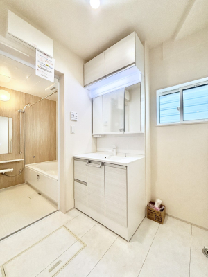 ���̑� ���������Ă���̂Ŏ��C�̑����ꏊ�ł����C���\���s���܂��B�����̐g�x�x���C�����ǂ��I