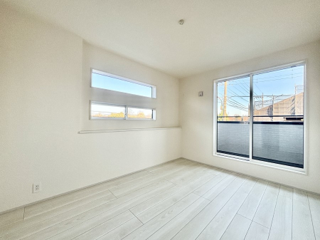 ���̑����� ���邢�o���R�j�[�T�C�h�ɗm����ݒu�B�ڊo�߂̗ǂ��Q���ɁB 