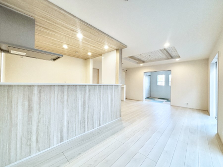 ���r���O 17.5�����r���O�B�H���X�y�[�X�Ƃ��났�X�y�[�X���g���������₷���v�����j���O�B