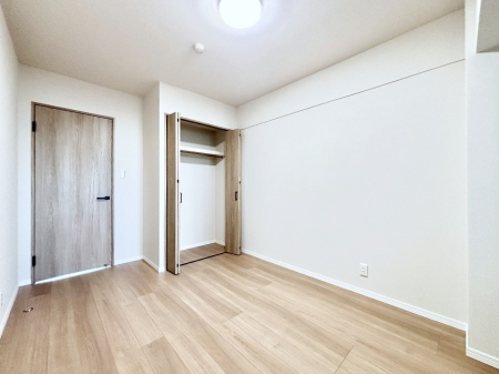 �q������ ���[���[�����Ă���̂ŋ��Z�X�y�[�X���L�X�g���܂�  