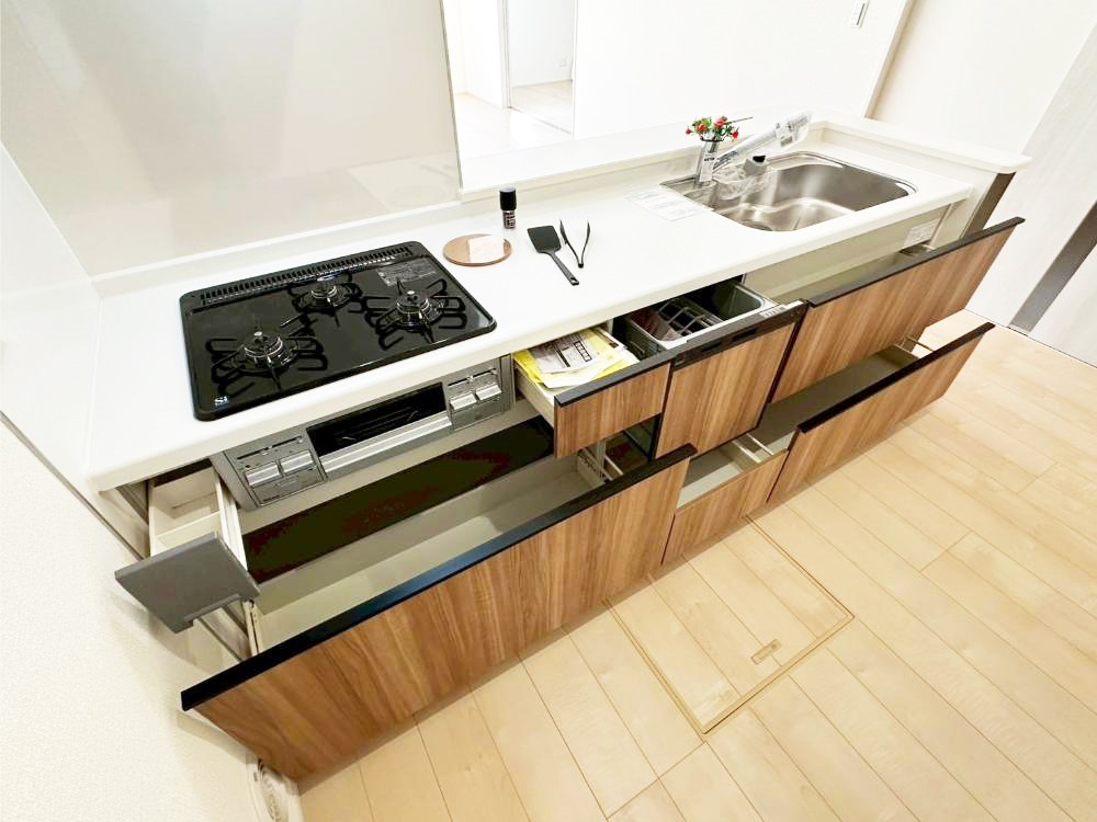 ���̑����� �ʓ|�Ȃ��ЂÂ��͐H��@�ɂ��C���I�Ǝ��̕��S�������āA���Ԃɂ��C�����ɂ���Ƃ肪�ł��܂��B