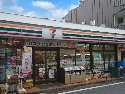 ���ӊ� �R���r�j 400m �Z�u��-�C���u�� ��������񍂓X