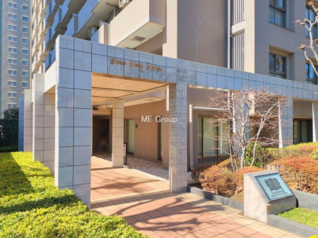 �G���g�����X -