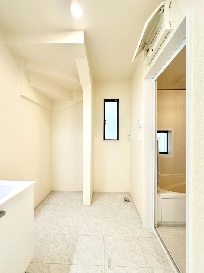 ���̑� �g�x�x���X���[�Y�ɂ����Ȃ���E�ߏ�        