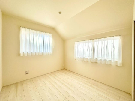 �q������ �Q�ʍ̌��Ŗ��邳�����ʂ��ǍD�I