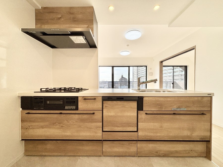 �L�b�`�� �������������I�ɁA�y�����I�V�X�e���L�b�`���@