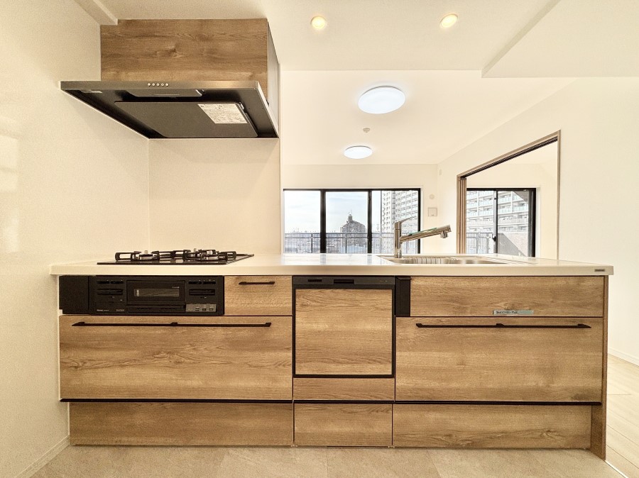 �L�b�`�� �������������I�ɁA�y�����I�V�X�e���L�b�`���@