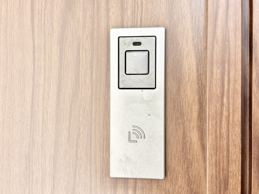 ���� ���N���N�J���I�X�}�[�g�R���g���[���L�[�B